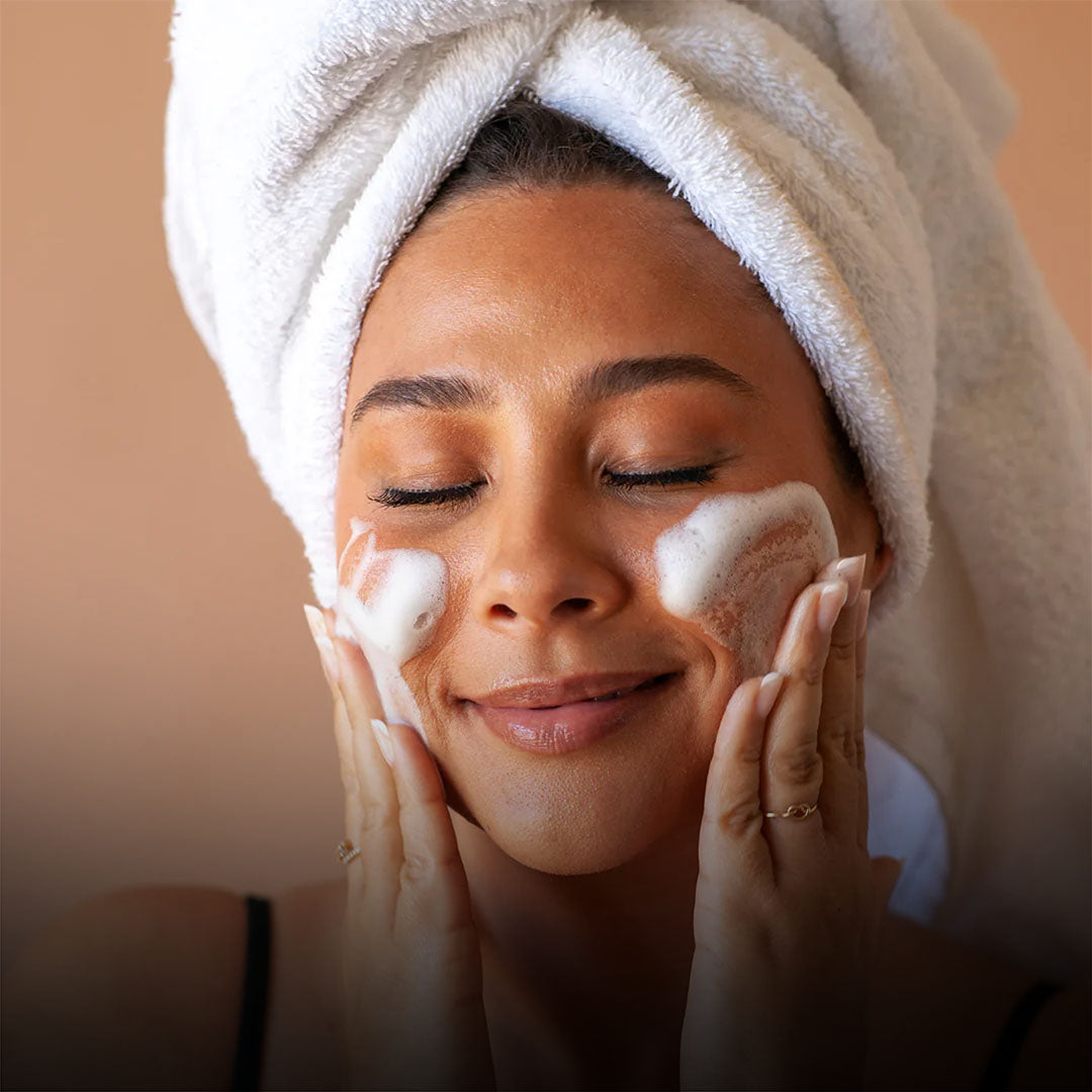 Anti Acne Foaming Facewash - Clear Skin, Confident You